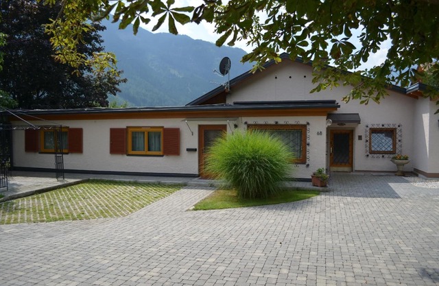 Holiday apartment Flattach for 1 - 4 persons with 2 bedrooms - Holiday apartment in one or multi-fam