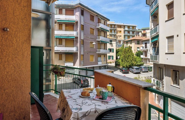 Holiday Apartment Isophylla Standard with Balcony & Wi-Fi