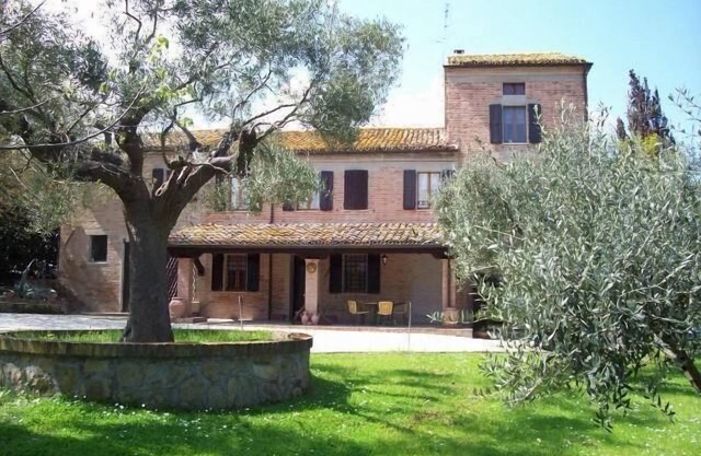Holiday apartment Morro d'Alba for 1 - 3 persons with 1 bedroom - Farmhouse