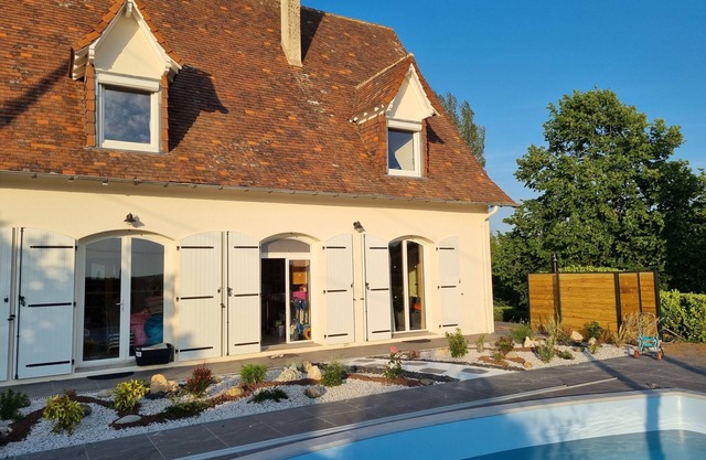 Holiday Home in Blis et Born, Near Perigueux, Dordogne - Large Heated Swimming