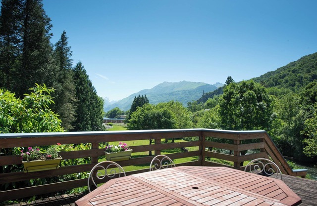 Holiday Home 'Au Pied Du Pic Du Midi' with Mountain View, Private Terrace and Private Garden