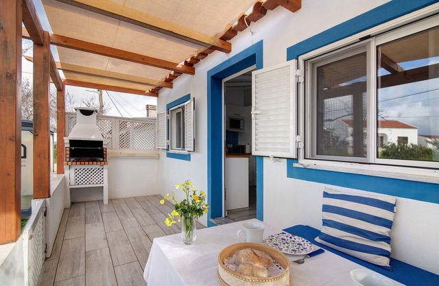 Holiday Home "Casa Azul do Cerro" with Mountain View, Private Terrace & Wi-Fi