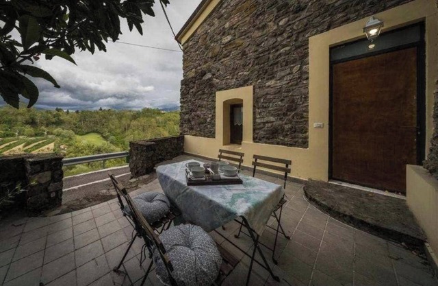 Holiday Home 'Chiarissima Dei Venti' with Mountain View, Private Terrace and Wi-Fi