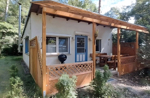 Holiday Home 'Ferienhaus Haffstille' with Private Terrace and Private Garden