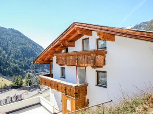 Holiday Home Hölzl by Interhome