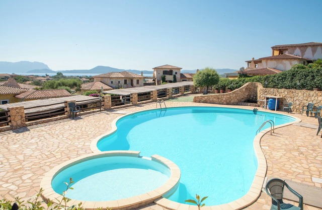 Holiday home 'Sardegnaot vista mare piscina e spa' with Pool and Whirlpool
