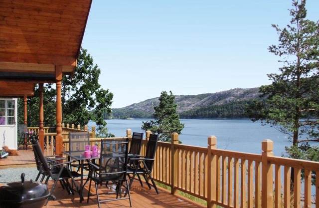 Holiday Home Tyttebærhytta by Interhome