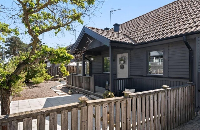 Holiday house Åhus for 1 - 6 persons with 2 bedrooms - Holiday house