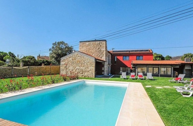 Holiday house Vila Cova for 1 - 8 persons with 4 bedrooms - Holiday house