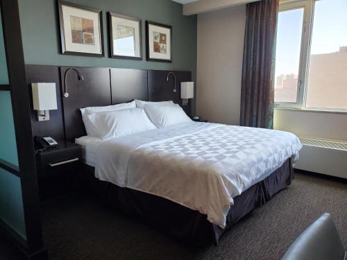 Holiday Inn Saskatoon Downtown by IHG