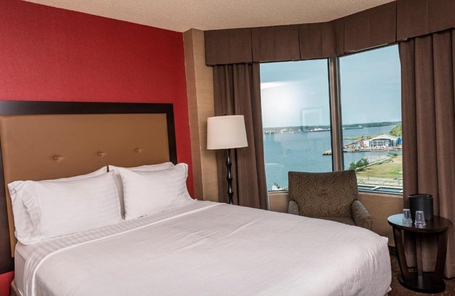 Holiday Inn Sydney - Waterfront by IHG