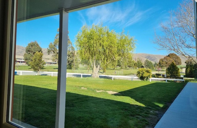 Home Away from Home - Waitaki Lakes Apartment A5