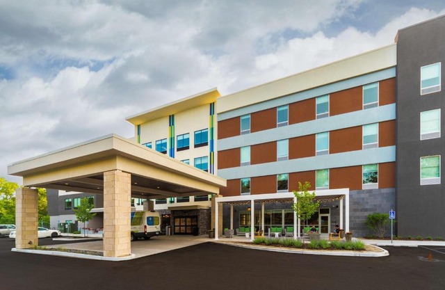 Home2 Suites By Hilton Minneapolis-Mall of America