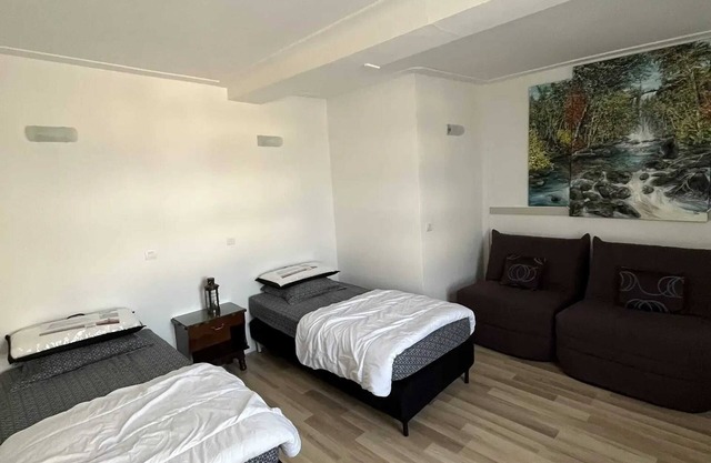 Homerez - Apartment in Saint-Éloy-les-Mines.