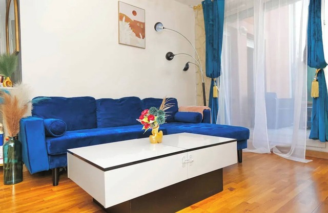 Homerez - Apartment in Franconville