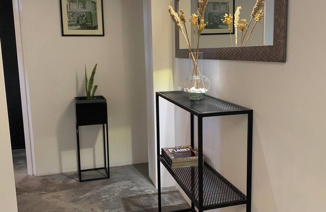Homerez - Charming Studio with Balcony, Cagliari, 60 m²