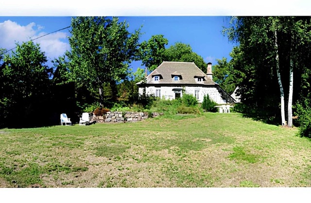 Homerez - Comfortable house with mountain view in Le Fau