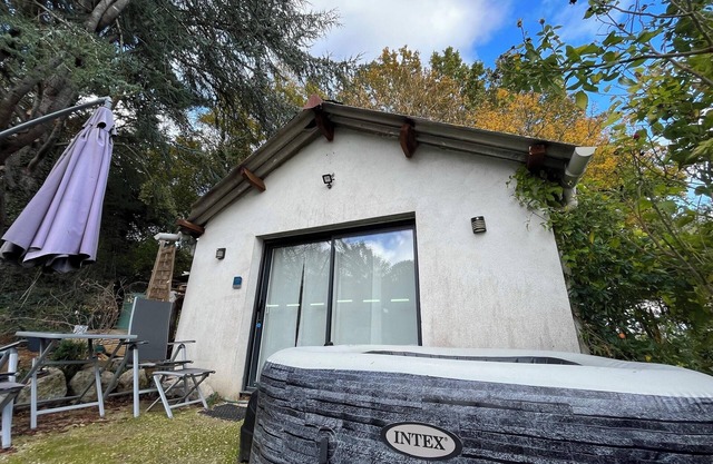 Homerez - Cozy house in Chouzy sur Cisse with garden