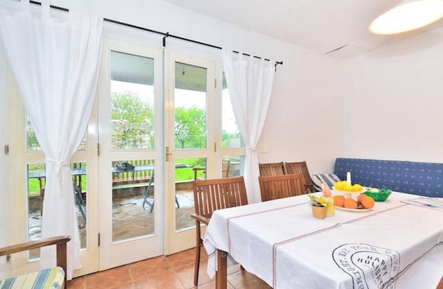 Homerez - Modern Apartment in Zambratija - 90 m²