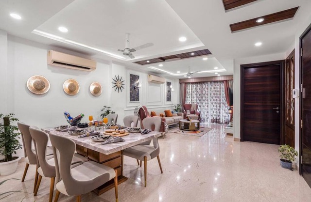 Homlee-Pentagon 3 BHK luxurious-Lift-Parking-Saket