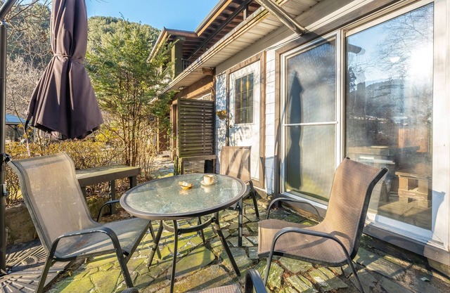 Hongcheon Fiction House Pension