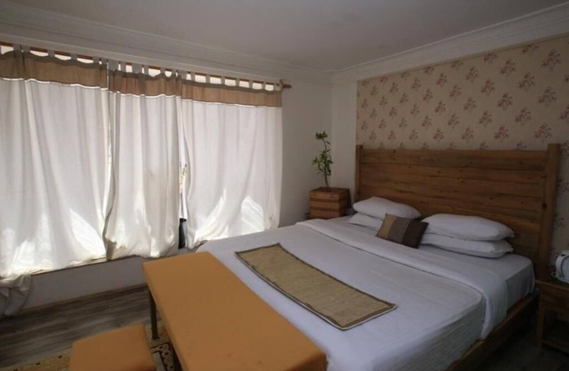 Horzay stays - Double Room with Mountain View - 7