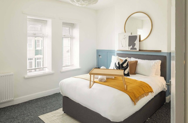Host & Stay | Craddock Street