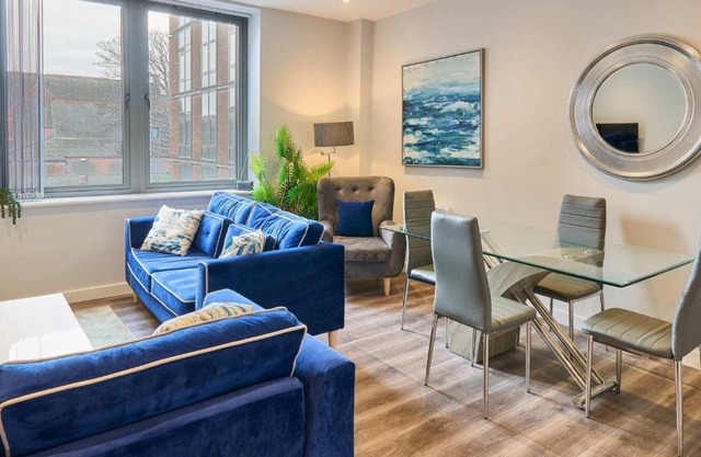 Host & Stay - Crosby Gardens Apartment