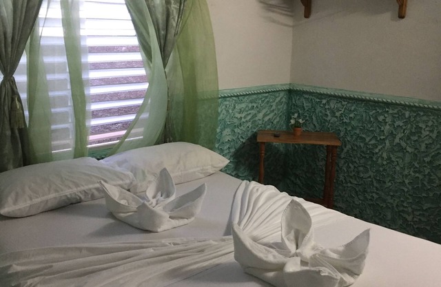 Hostal Milena y Adrian