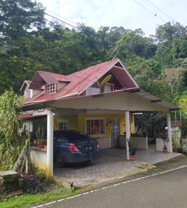 HOSTAL OJO DE AGUa