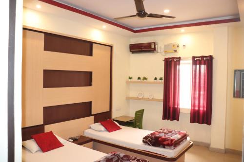 Hotel Arya