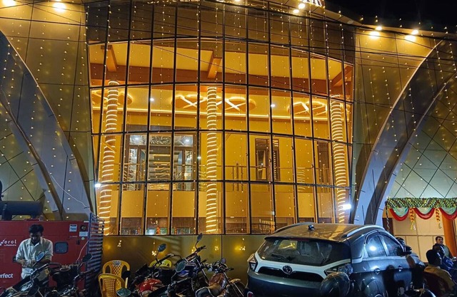 Hotel Ashok Vihar