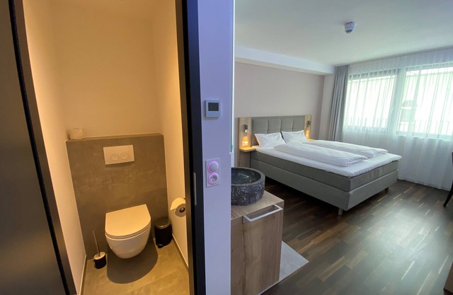 Hotel B4