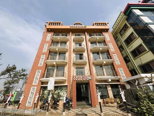 Hotel Big Boss,New Digha 150M from the Beach With AC and Non Room