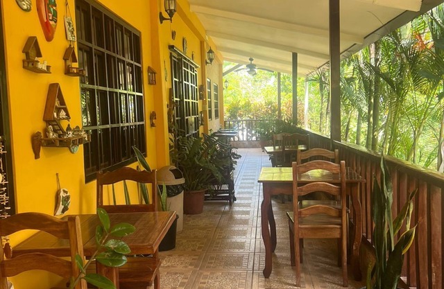 HOTEL Ecológico BLUEROCK