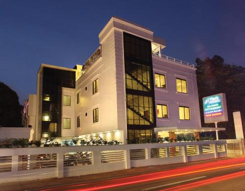 Hotel Park Residency Kozhencherry