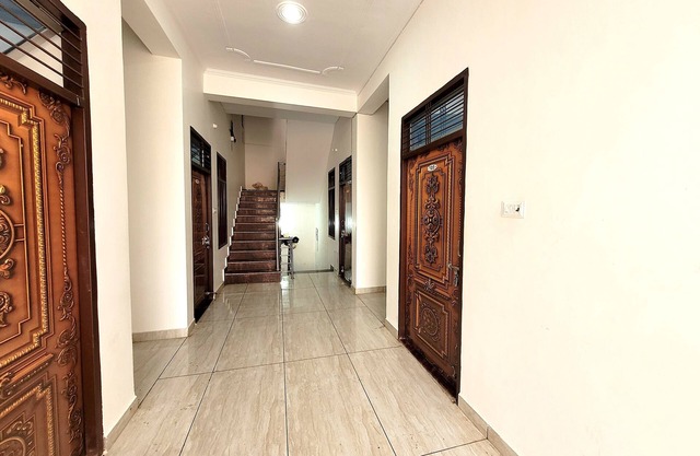 Hotel Ram Ghat Inn