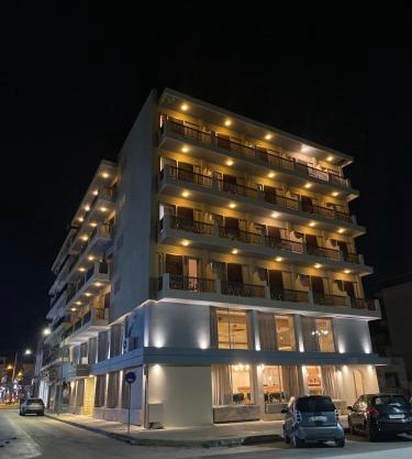 Hotel Triton