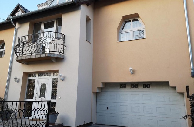 Hotello Apartmanház és Panzió