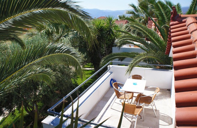 Houdis House - A cheerful family house in the Peloponnese