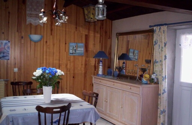 house by the sea on the Vendée coast quiet good plan