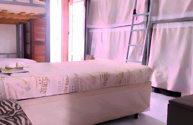 House, Hostel, Inn, São Paulo Connection, WI-FI 15 Mins from Metro