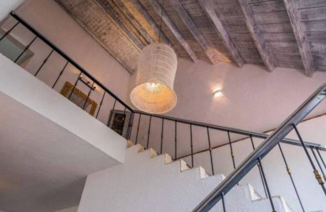 House in front of the sea! Book now and enjoy an unforgettable vacation.