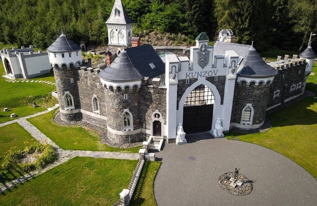 Hrad Kunzov Boutique Hotel