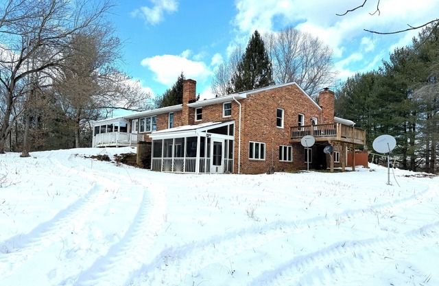 Huge house with a great escape