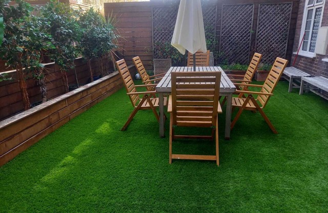 Huge Hyde Park Apartment With a Very big Terrace With a Total of 300 sqm