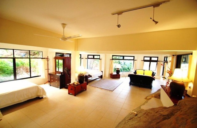 Huge Sunset Suite Room with amazing sea and garden view