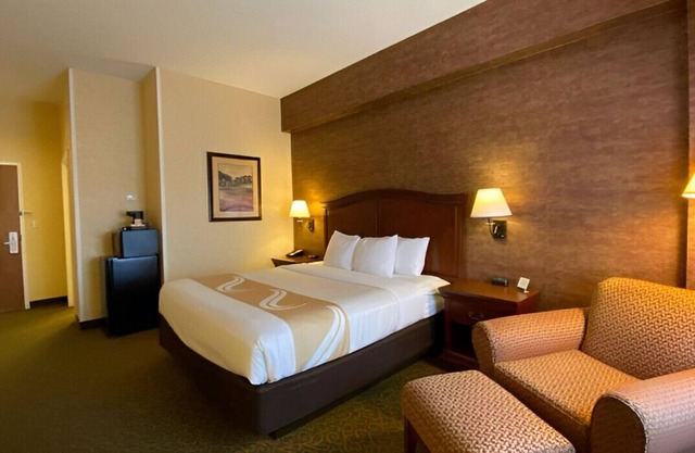 Ideal Choice for Business & Leisure Travels!