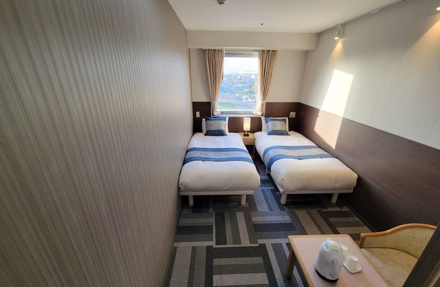 In front of GifuHashima station twin room withou/Hashima Gifu