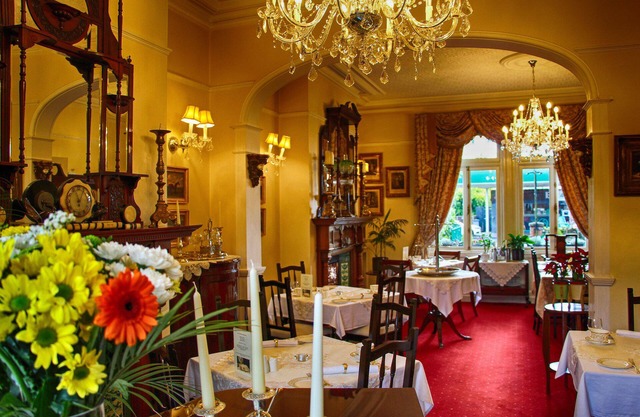 Innisfree House